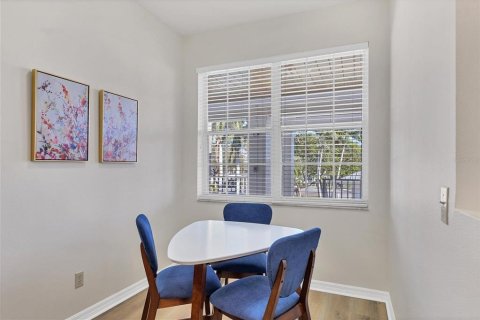 Condo in Bradenton, Florida, 2 bedrooms № 2339287 - photo 6