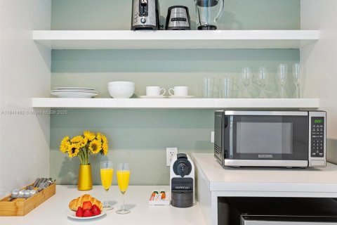 Condominio en venta en Miami, Florida, 1 dormitorio, 71.26 m2 № 1832374 - foto 29