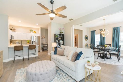Touwnhouse à vendre à Tampa, Floride: 3 chambres, 156.26 m2 № 1898827 - photo 7