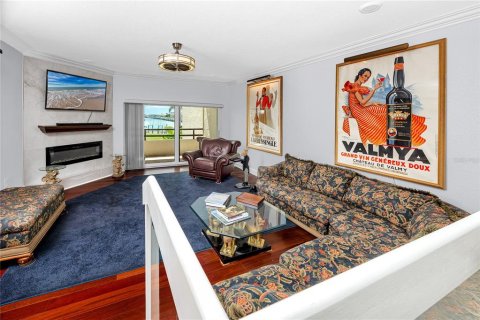Condo in Tierra Verde, Florida, 2 bedrooms  № 2358700 - photo 8