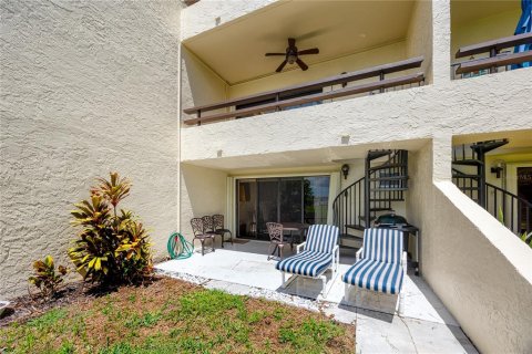 Condo in Tierra Verde, Florida, 2 bedrooms  № 2358700 - photo 3