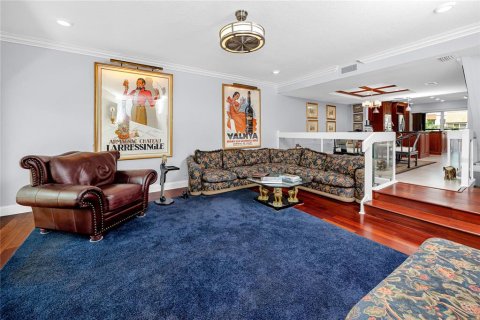 Condo in Tierra Verde, Florida, 2 bedrooms  № 2358700 - photo 9