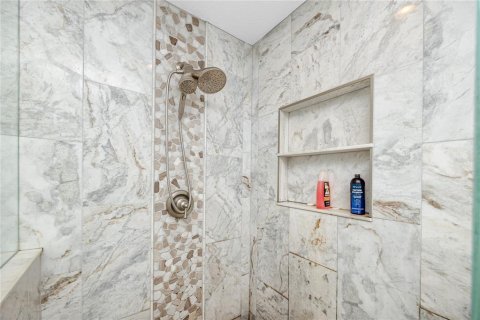 Condo in Tierra Verde, Florida, 2 bedrooms  № 2358700 - photo 30