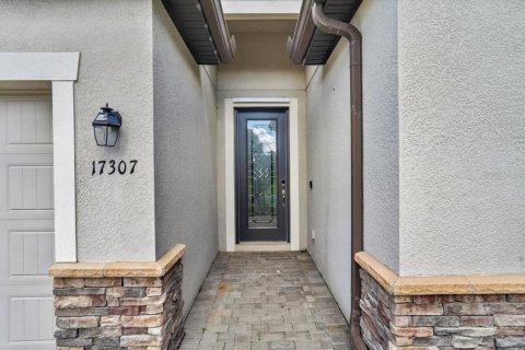 Villa ou maison à louer à Bradenton, Floride: 4 chambres, 188.78 m2 № 2385850 - photo 5