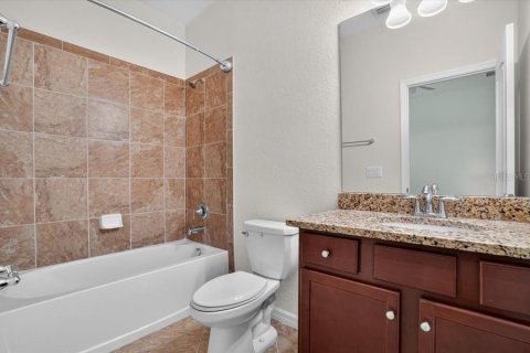 Villa ou maison à louer à Bradenton, Floride: 4 chambres, 188.78 m2 № 2385850 - photo 23
