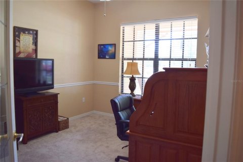 House in Lakeland, Florida 4 bedrooms, 295.71 sq.m. № 1656939 - photo 6