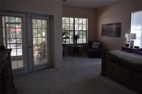 House in Lakeland, Florida 4 bedrooms, 295.71 sq.m. № 1656939 - photo 18
