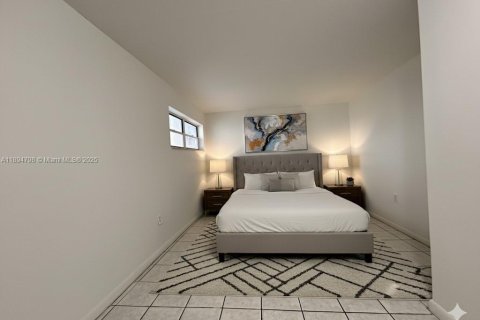 Copropriété à vendre à Miami, Floride: 1 chambre, 64.57 m2 № 1949946 - photo 3