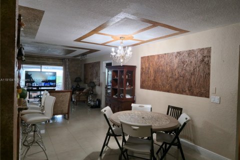Townhouse in Boca Raton, Florida 3 bedrooms, 134.89 sq.m. № 1752945 - photo 5