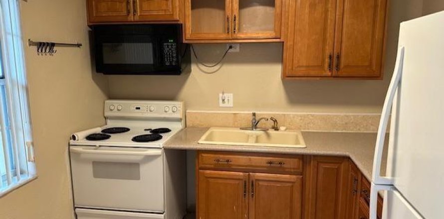 Condo à Margate, Floride, 2 chambres  № 2147146