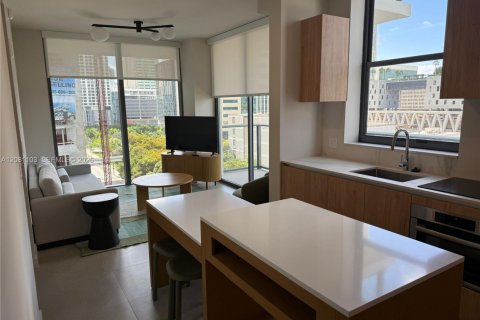 Condominio en alquiler en Miami, Florida, 2 dormitorios, 85.93 m2 № 2342772 - foto 2
