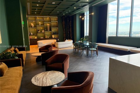 Condominio en alquiler en Miami, Florida, 2 dormitorios, 85.93 m2 № 2342772 - foto 17