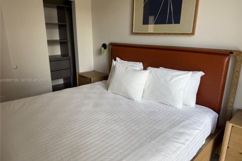 Condominio en alquiler en Miami, Florida, 2 dormitorios, 85.93 m2 № 2342772 - foto 5