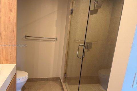 Condominio en alquiler en Miami, Florida, 2 dormitorios, 85.93 m2 № 2342772 - foto 8
