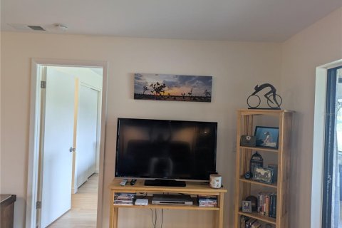 Condo in Sarasota, Florida, 2 bedrooms  № 1819605 - photo 23