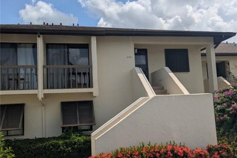 Condo in Sarasota, Florida, 2 bedrooms  № 1819605 - photo 1