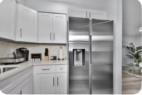 Apartment in Fort Lauderdale, Florida 2 bedrooms, 283.07 sq.m. № 2175550