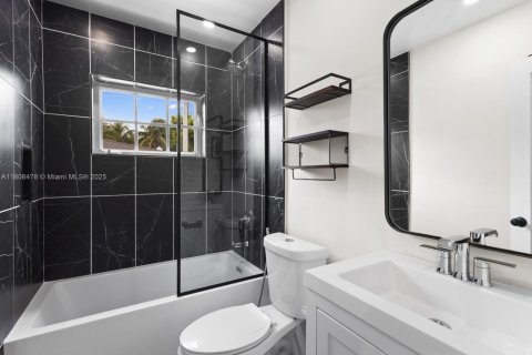 Copropriété à vendre à Miami Beach, Floride: 2 chambres, 95.13 m2 № 1776395 - photo 9