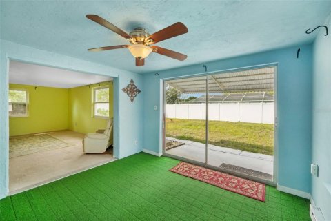 Villa ou maison à vendre à Port Richey, Floride: 2 chambres, 118.45 m2 № 1720896 - photo 24