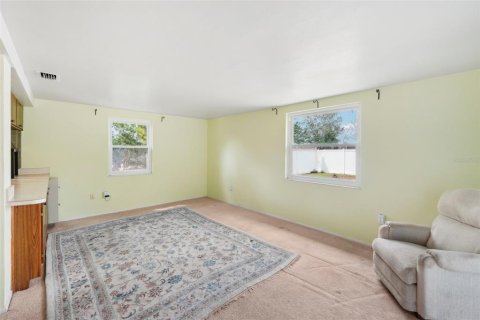 Villa ou maison à vendre à Port Richey, Floride: 2 chambres, 118.45 m2 № 1720896 - photo 6