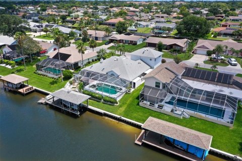House in Palm Coast, Florida 4 bedrooms, 254.37 sq.m. № 2238045 - photo 21