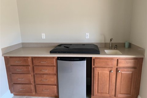 House in Palm Coast, Florida 3 bedrooms, 306.95 sq.m. № 1848493 - photo 9