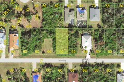 Terreno en Rotonda, Florida № 2204536