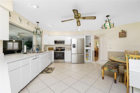 House in Port Charlotte, Florida 3 bedrooms, 261.06 sq.m. № 1421012 - photo 18