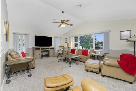 House in Port Charlotte, Florida 3 bedrooms, 261.06 sq.m. № 1421012 - photo 20