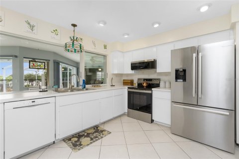 House in Port Charlotte, Florida 3 bedrooms, 261.06 sq.m. № 1421012 - photo 14