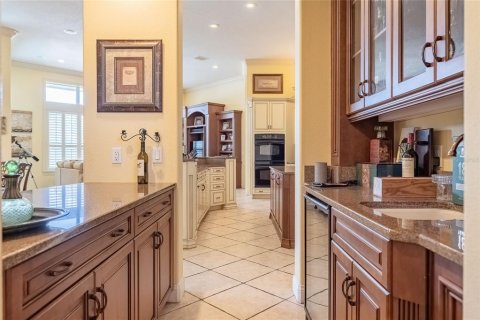 House in Lakeland, Florida 4 bedrooms, 415.92 sq.m. № 1740364 - photo 19