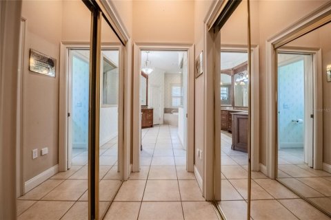 House in Lakeland, Florida 4 bedrooms, 415.92 sq.m. № 1740364 - photo 26