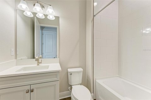 Casa en venta en Zephyrhills, Florida, 4 dormitorios, 294.41 m2 № 2236040 - foto 28