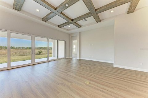 Casa en venta en Zephyrhills, Florida, 4 dormitorios, 294.41 m2 № 2236040 - foto 19