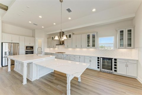 Casa en venta en Zephyrhills, Florida, 4 dormitorios, 294.41 m2 № 2236040 - foto 14