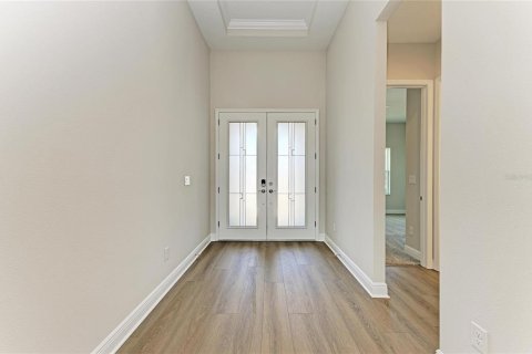 Casa en venta en Zephyrhills, Florida, 4 dormitorios, 294.41 m2 № 2236040 - foto 11