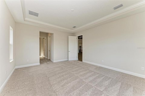 Casa en venta en Zephyrhills, Florida, 4 dormitorios, 294.41 m2 № 2236040 - foto 6