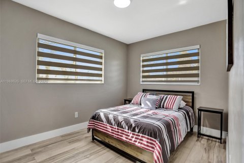 Casa en alquiler en Pompano Beach, Florida, 3 dormitorios, 179.86 m2 № 2030553 - foto 17