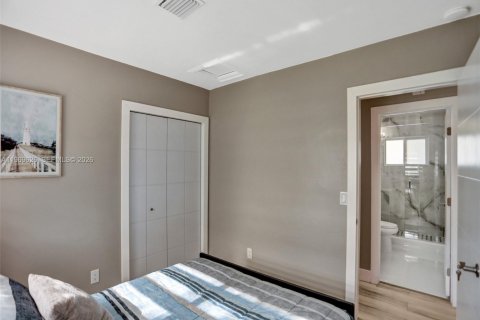 Casa en alquiler en Pompano Beach, Florida, 3 dormitorios, 179.86 m2 № 2030553 - foto 14