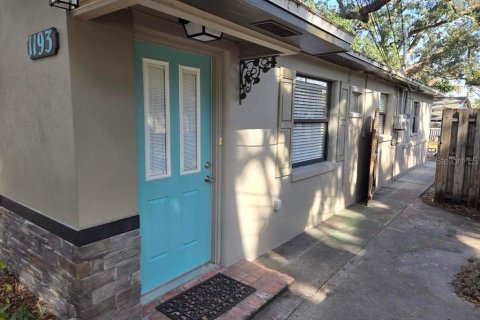 Propiedad comercial en venta en Dunedin, Florida, 179.02 m2 № 1911259 - foto 1
