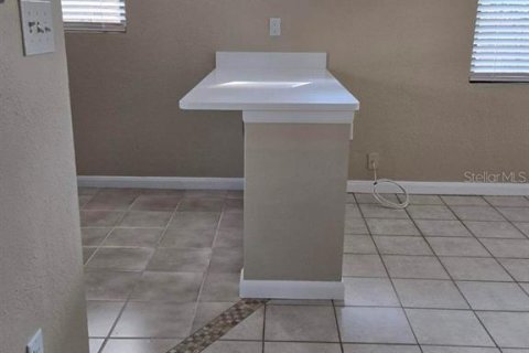 Propiedad comercial en venta en Dunedin, Florida, 179.02 m2 № 1911259 - foto 10