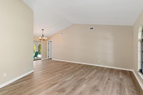 Villa ou maison à vendre à North Port, Floride: 3 chambres, 184.23 m2 № 1907529 - photo 4