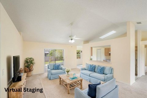 House in Sebastian, Florida 3 bedrooms, 136.47 sq.m. № 2146006 - photo 3