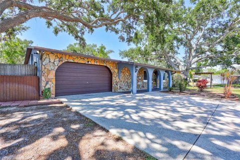 Casa en venta en Saint Petersburg, Florida, 3 dormitorios, 113.71 m2 № 1749560 - foto 5