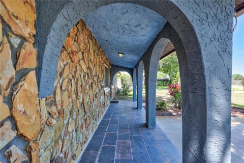 Casa en venta en Saint Petersburg, Florida, 3 dormitorios, 113.71 m2 № 1749560 - foto 2