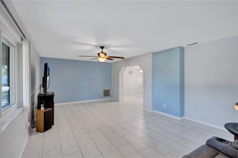 Casa en venta en Saint Petersburg, Florida, 3 dormitorios, 113.71 m2 № 1749560 - foto 16
