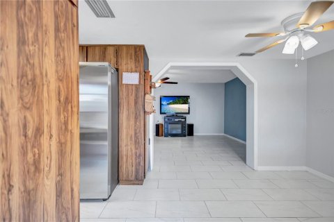 Casa en venta en Saint Petersburg, Florida, 3 dormitorios, 113.71 m2 № 1749560 - foto 17