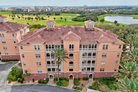 Condominio en venta en Palm Coast, Florida, 3 dormitorios, 157.56 m2 № 1592742 - foto 2