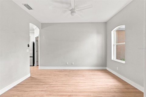 House in North Port, Florida 4 bedrooms, 208.94 sq.m. № 2339500 - photo 16