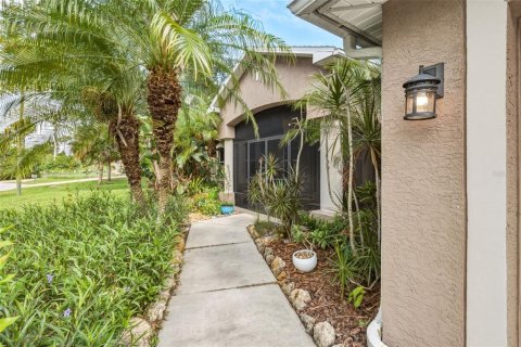 House in North Port, Florida 4 bedrooms, 208.94 sq.m. № 2339500 - photo 9